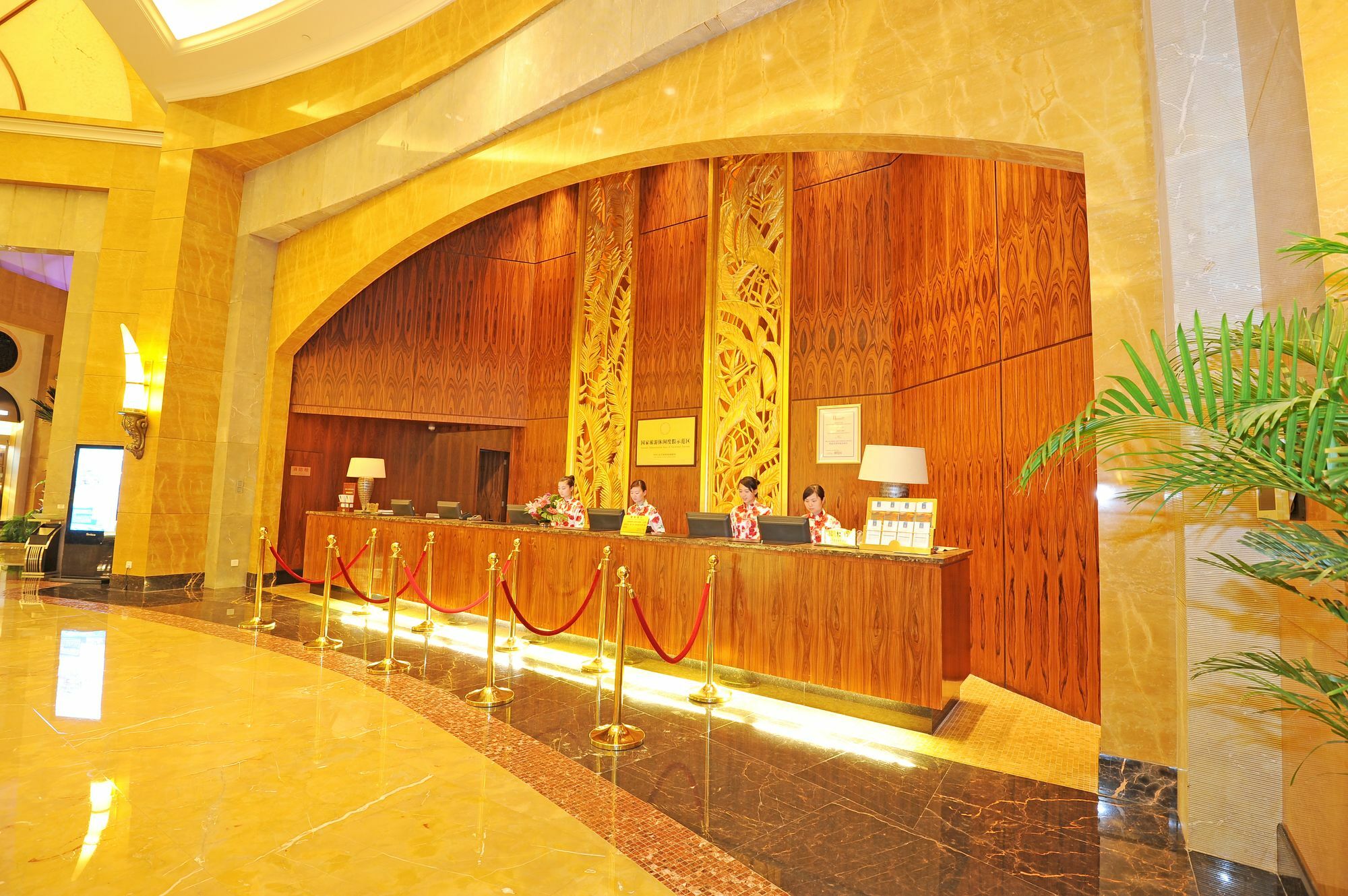 Ocean Spring Grand Metropark Hotel 珠海 外观 照片